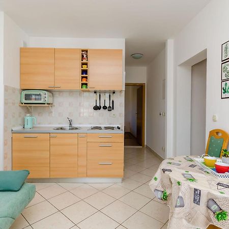 Apartment Mario โตรกีร์ ภายนอก รูปภาพ