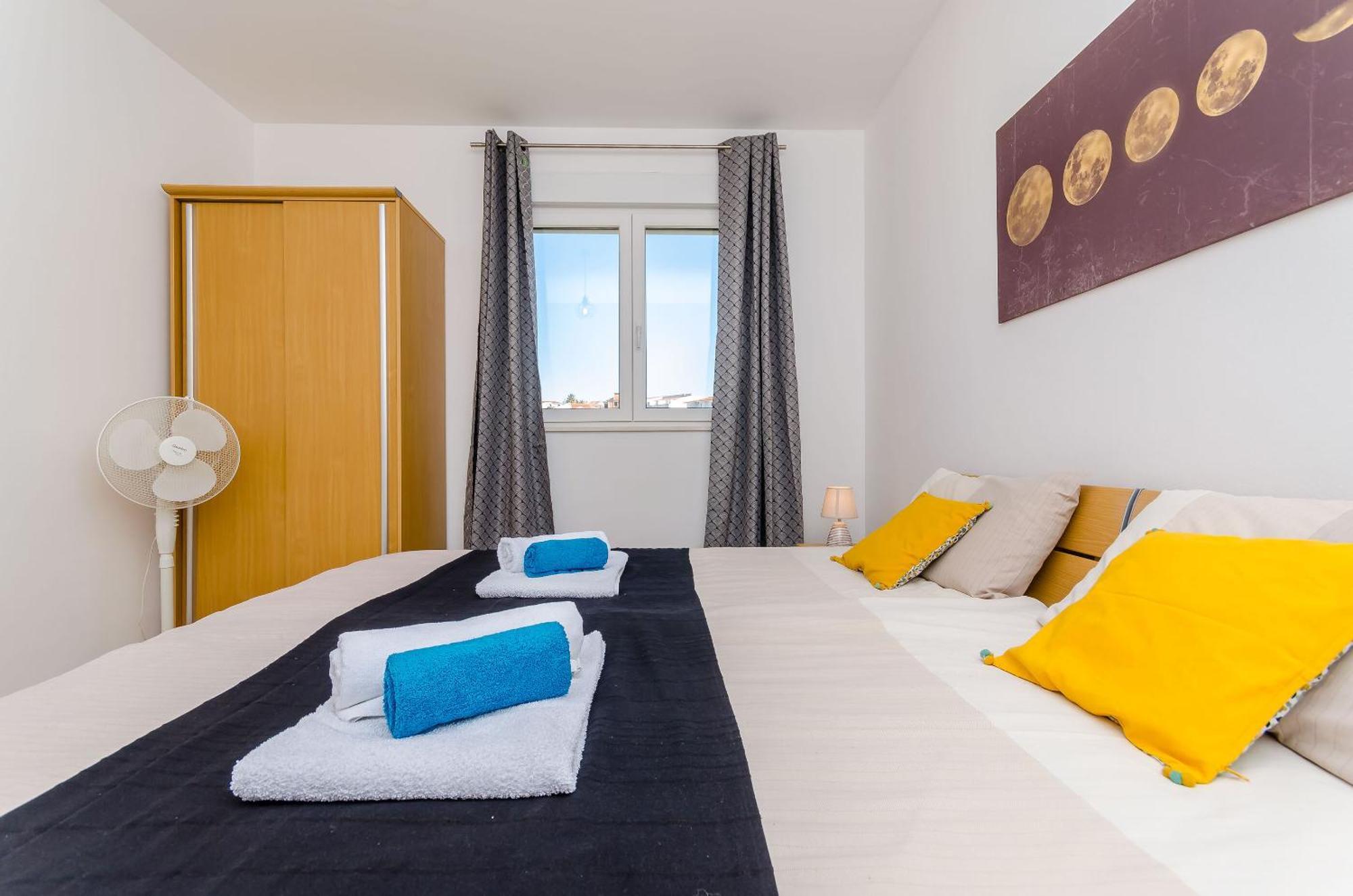 Apartment Mario โตรกีร์ ภายนอก รูปภาพ