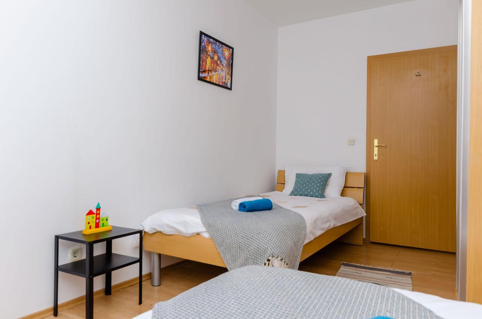 Apartment Mario โตรกีร์ ภายนอก รูปภาพ