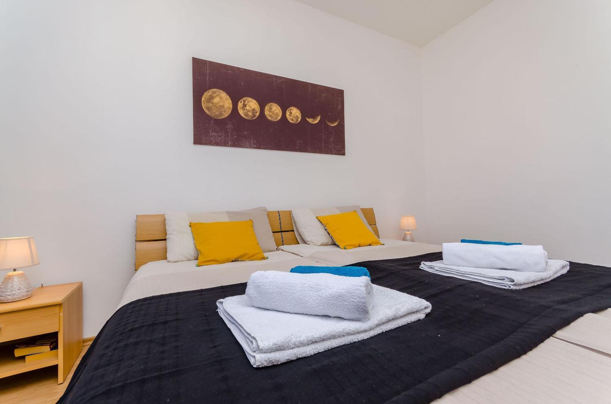Apartment Mario โตรกีร์ ภายนอก รูปภาพ